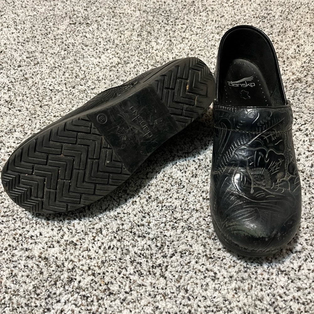 Dansko black paisley clog size 39